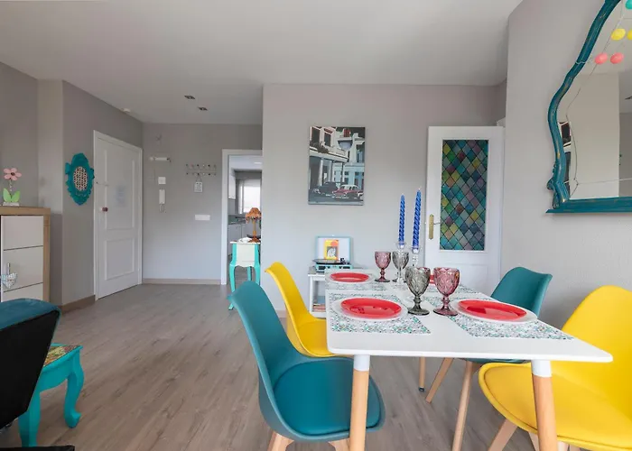 Retro Apartamento Divino Con Piscina Y Playa Familias Parejas