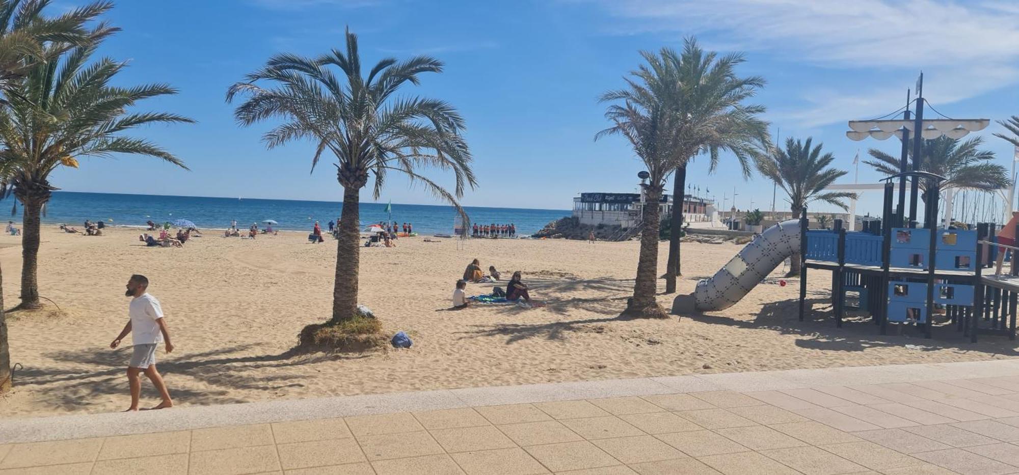 Retro Divino Con Piscina Y Playa Familias Parejas *